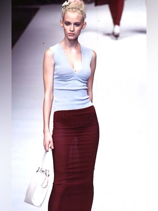 Dolce & Gabbana Dresses & Skirts - DOLCE & GABBANA mid trumpet skirt